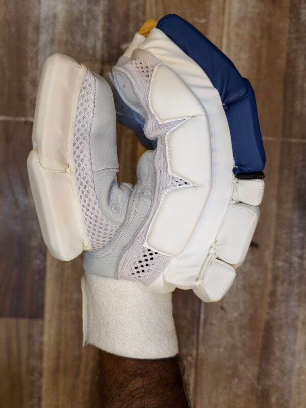 COUNTY BATTING GLOVES | SHEEP LEATHER | PREMIUM